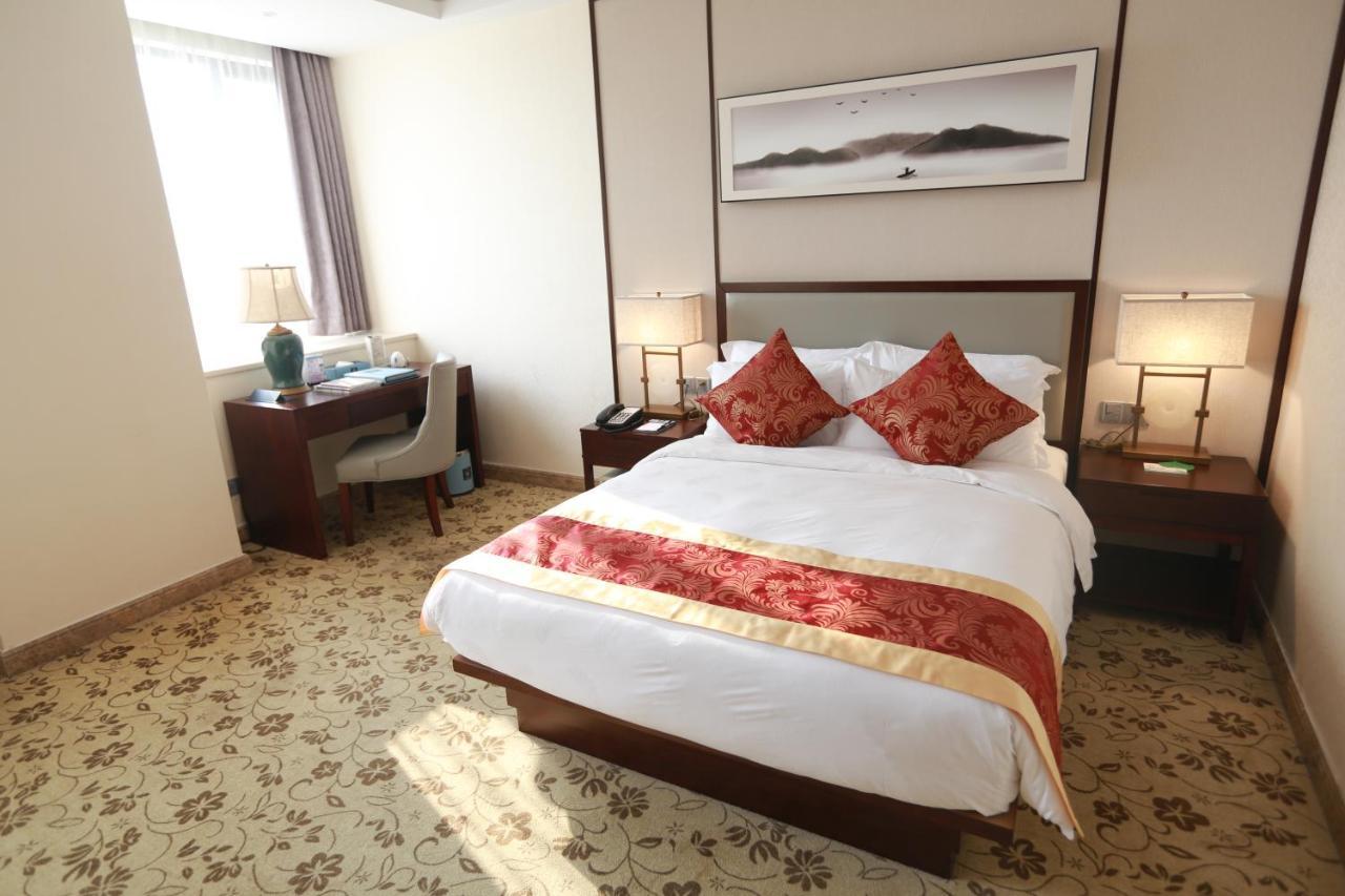 Hotel Guangzhou Seaman Club Esterno foto