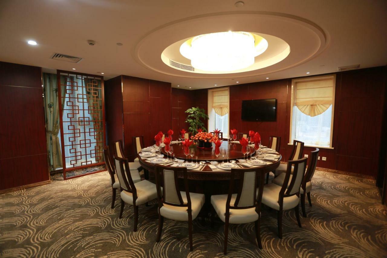 Hotel Guangzhou Seaman Club Esterno foto