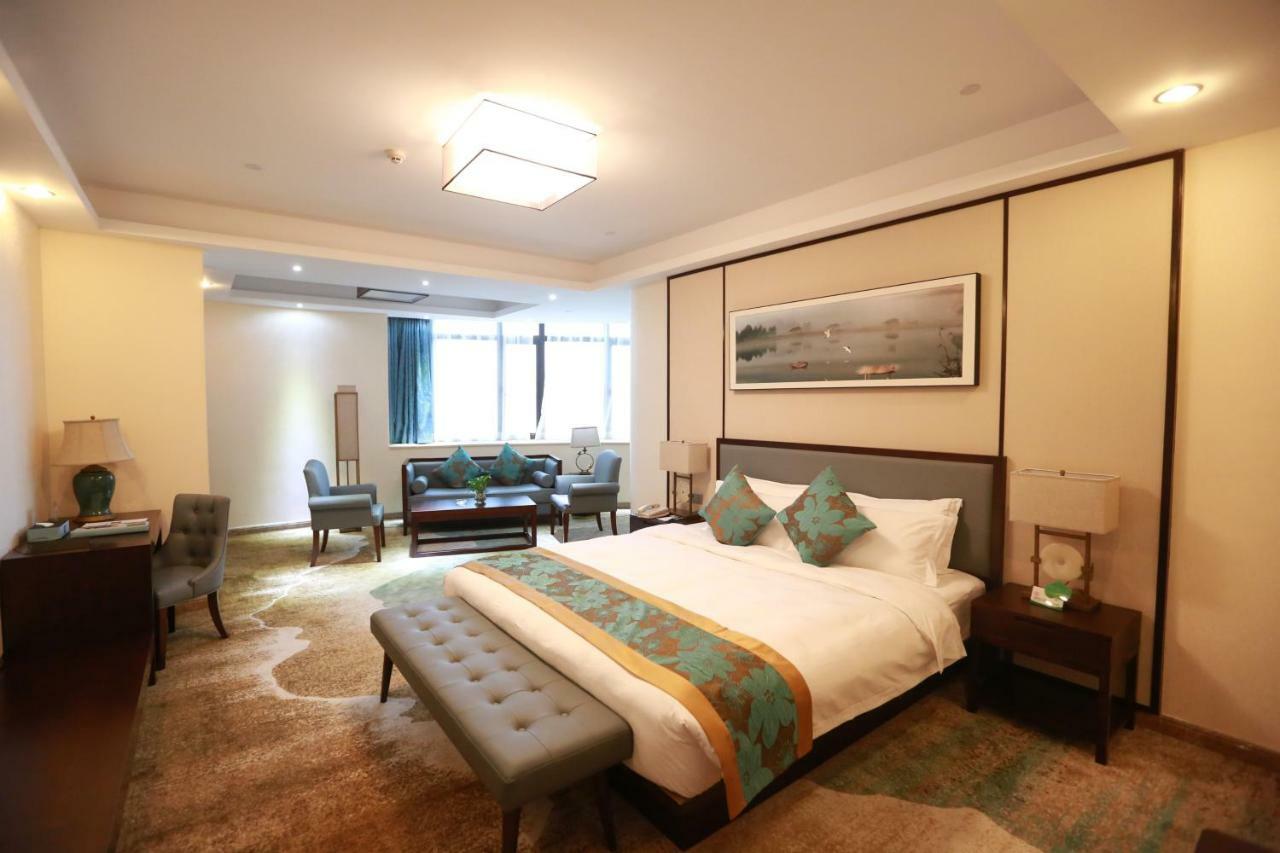 Hotel Guangzhou Seaman Club Esterno foto