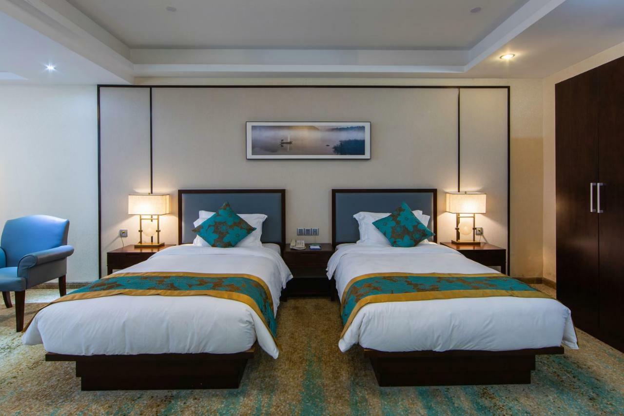 Hotel Guangzhou Seaman Club Esterno foto