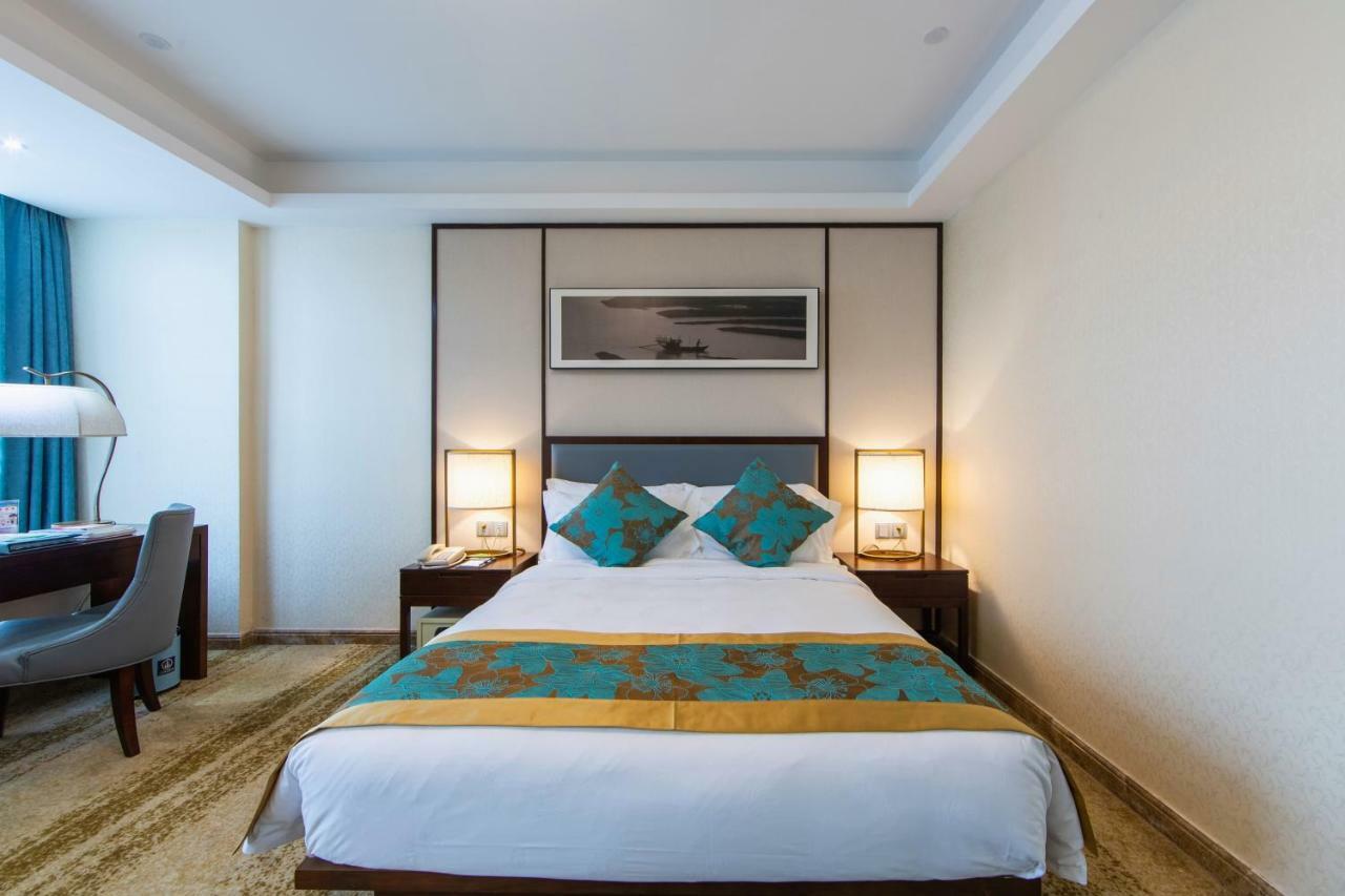 Hotel Guangzhou Seaman Club Esterno foto